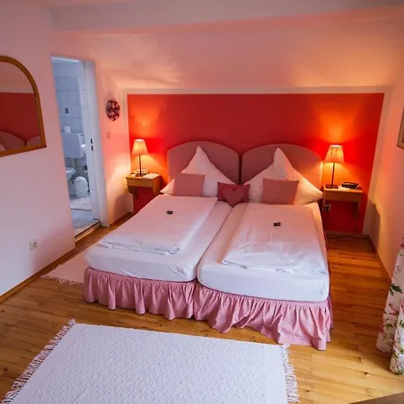 Landhaus Iris Guest house